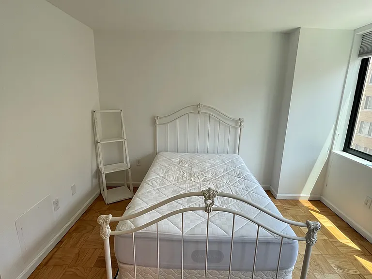2030 F St NW #712 — Photo 15