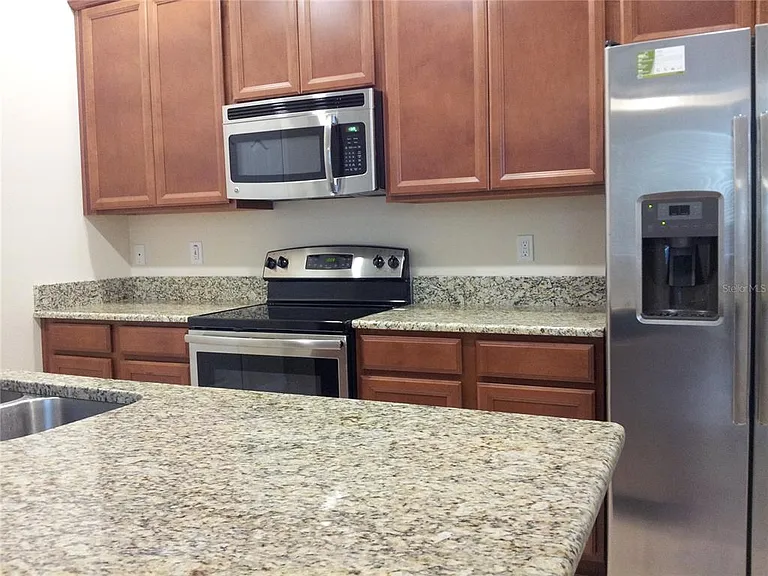 7324 Ella Ln — Photo 6