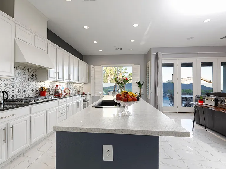 228 Muldowney Ln — Photo 15