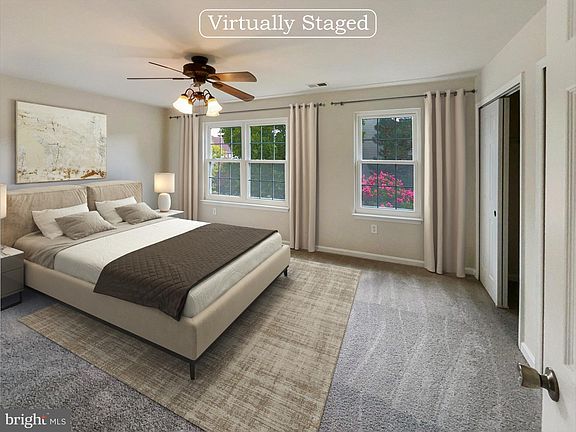 5th image of 14720 Stream Pond Dr