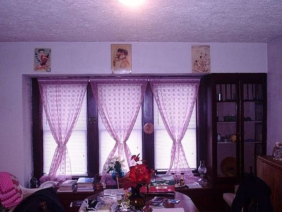 2nd image of 77 Cummings Ave