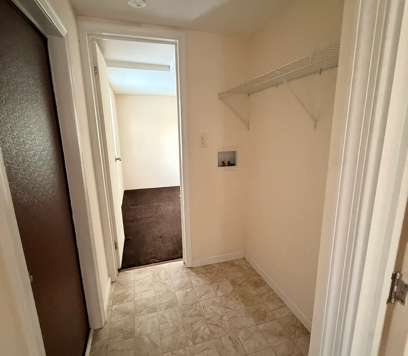 3 bed, $1,375 — Photo 4