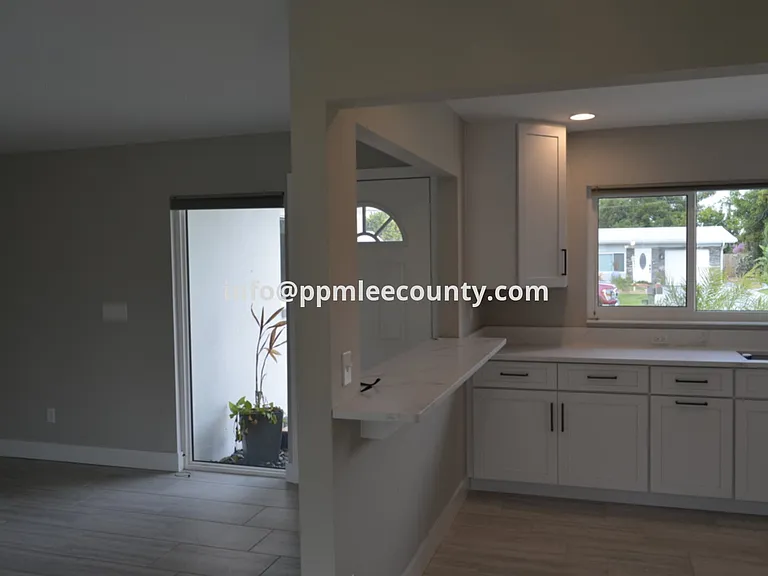 5215 Rutland Ct — Photo 28