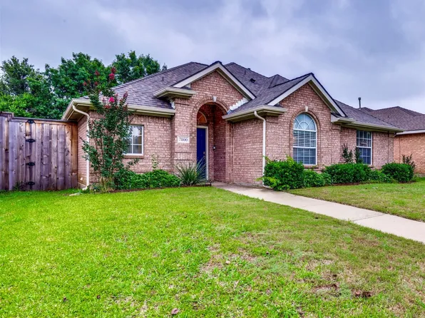 7800 Silver Sage Dr, Fort Worth, TX 76137