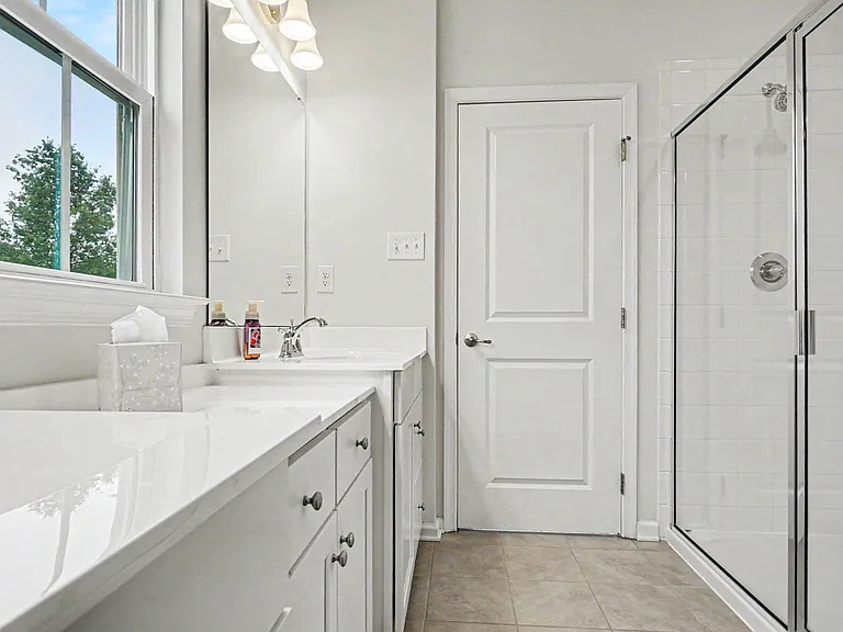 165 Peter Ln — Photo 14