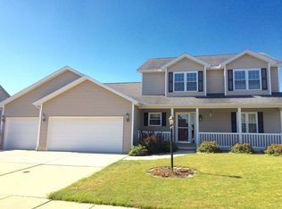 609 Orchard Dr, Mahomet, IL