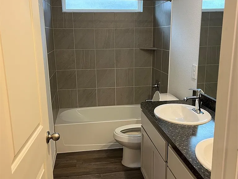 24203 Saddlestone Green Dr — Photo 15