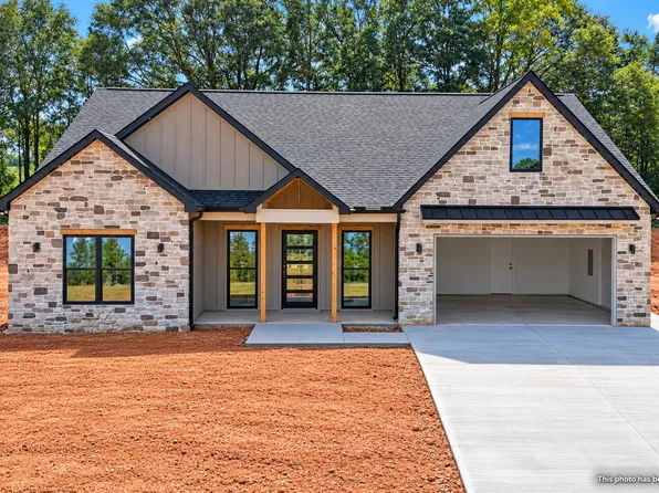 635 Dusty Trail Rd, Pauline, SC 29374