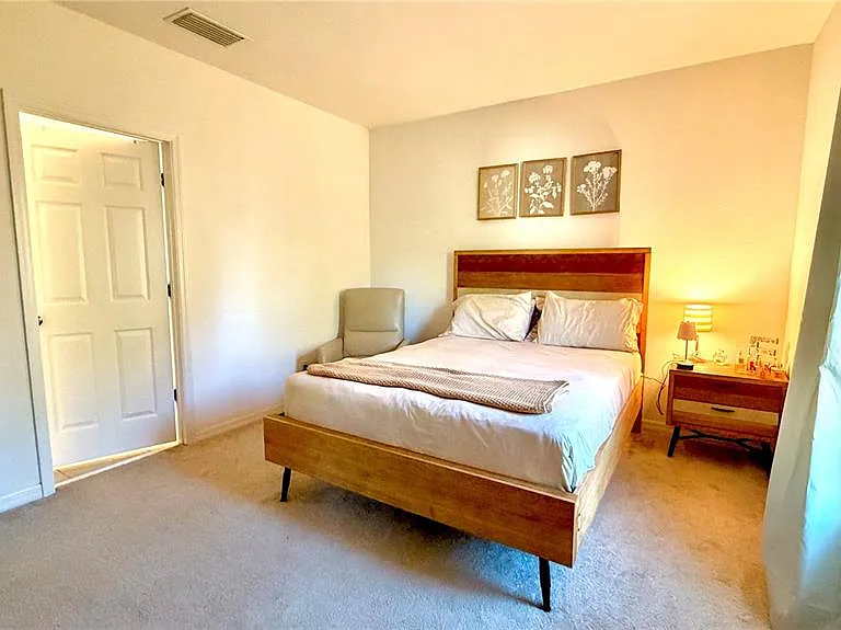 5003 Royal Point Ave — Photo 6