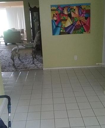 3rd image of 4610 Queen Palm Ln