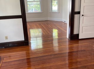 250 Belgrade Ave FLOOR 3, Roslindale, MA 02131