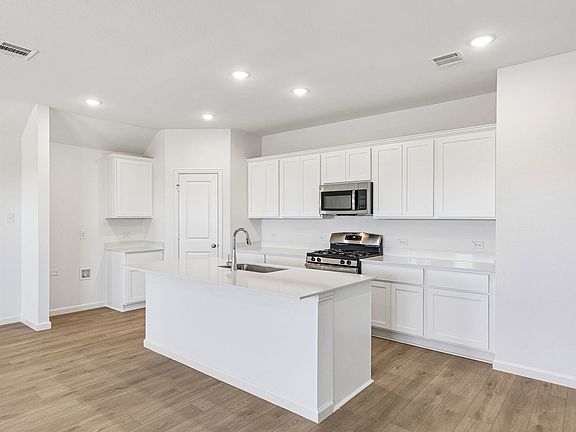 3rd image of 3736 Prairie Chapel Rd