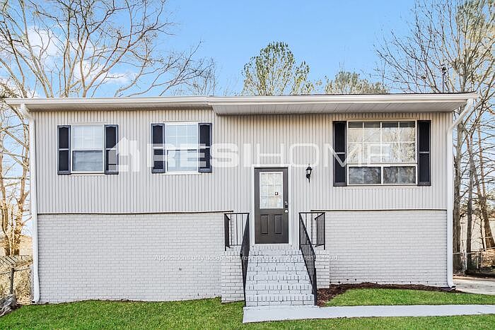 1st image of 3 Westgate Park Ct
