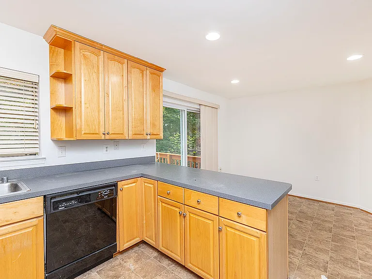 3334 Stone Heather Ct — Photo 43