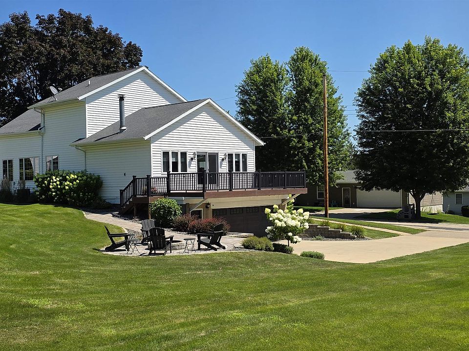 1st image of 504 Beetown Rd