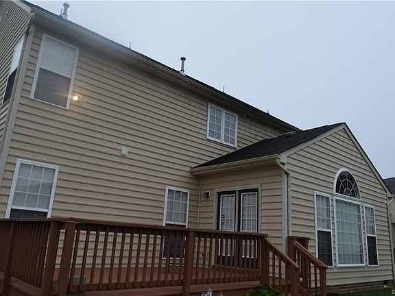 3rd image of 1712 Dairy Farm Ct
