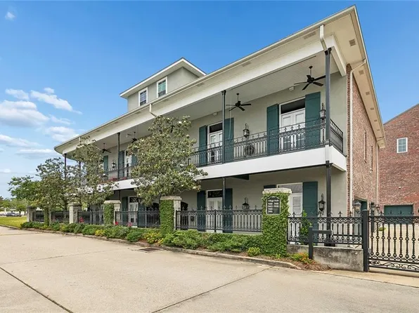 940 Village Walk Ln #3B, Covington, LA 70433