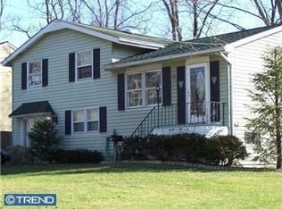 142 Harding Ave, Moorestown, NJ 08057