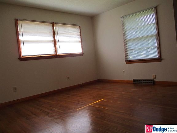 2nd image of 3204 W County Road T Blvd