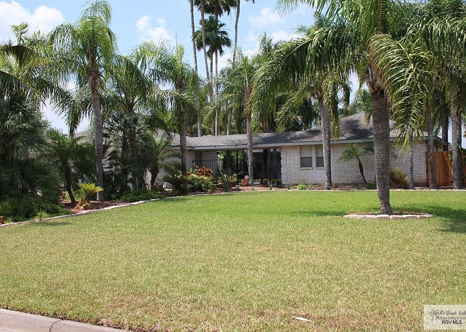 1st image of 105 Plumosa Ct