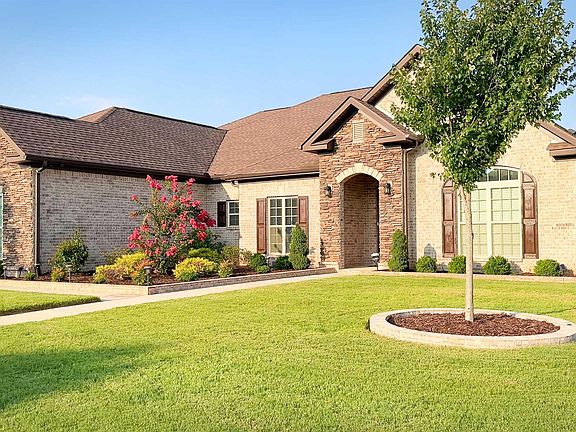 5th image of 107 Willow Pond Dr