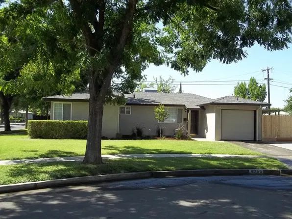 4255 N Augusta St, Fresno, CA 93726