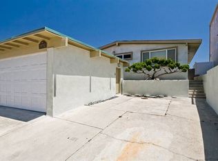 1140 Dover Ln, Ventura, CA 93001