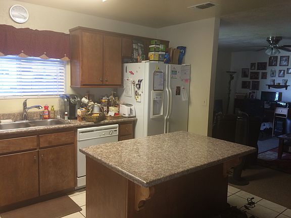 2nd image of 1026 Woodland Dr