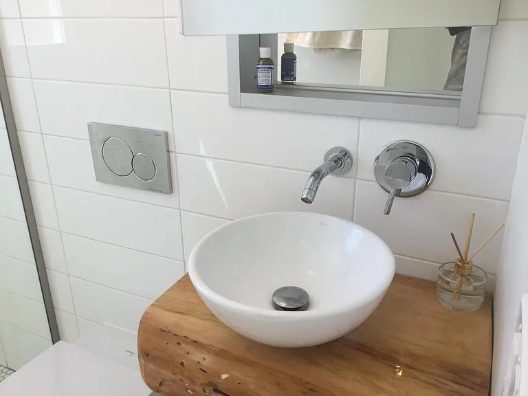 1014 Exchange St — Photo 8