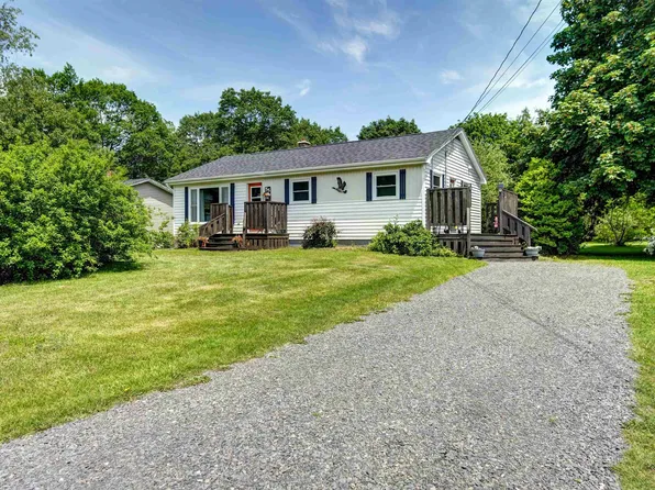 55 Orchard Dr, New Minas, NS B4N 3L6