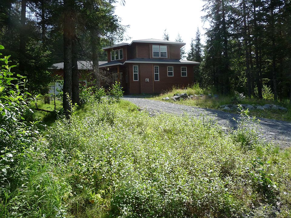 1st image of 216 Alpine Meadows Ave