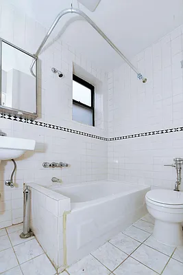 Rented by J Misrahi Realty Corp | media 21