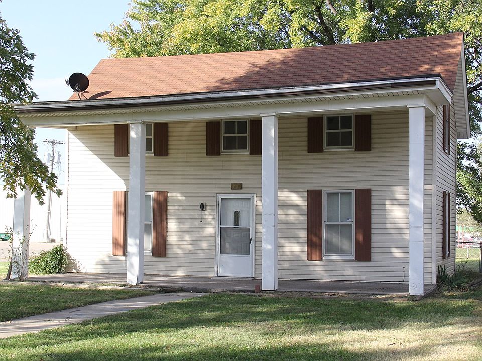 1st image of 619 Woodland St
