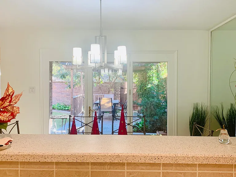 3455 Courtyard Cir — Photo 11