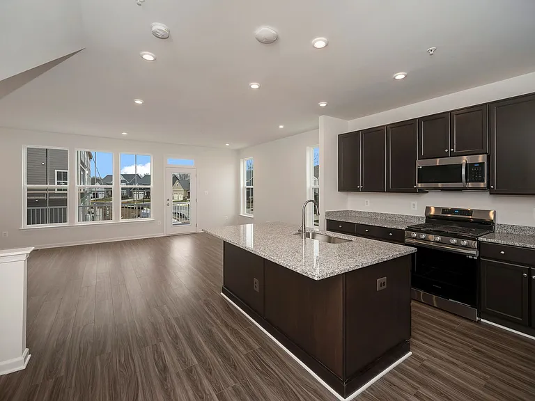 330 Coastal Ave #104 — Photo 5