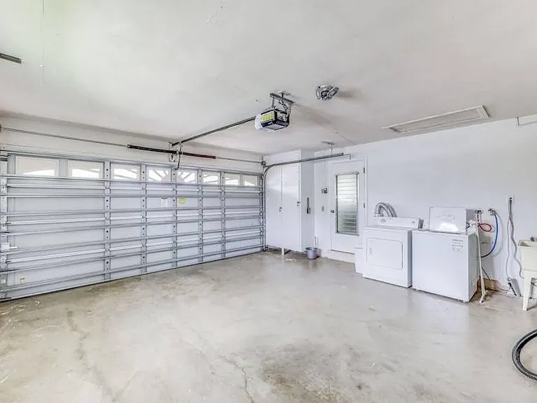 5256 Wisteria Ct — Photo 19