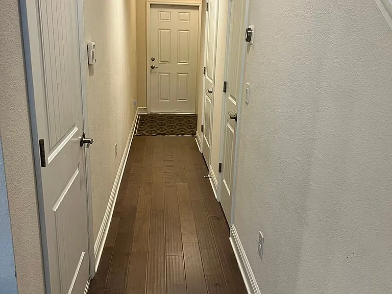 115 N Arrawana Ave #7 — Photo 7