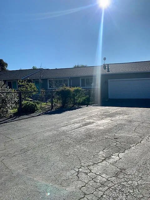 12475 Creek View Ct photo 1