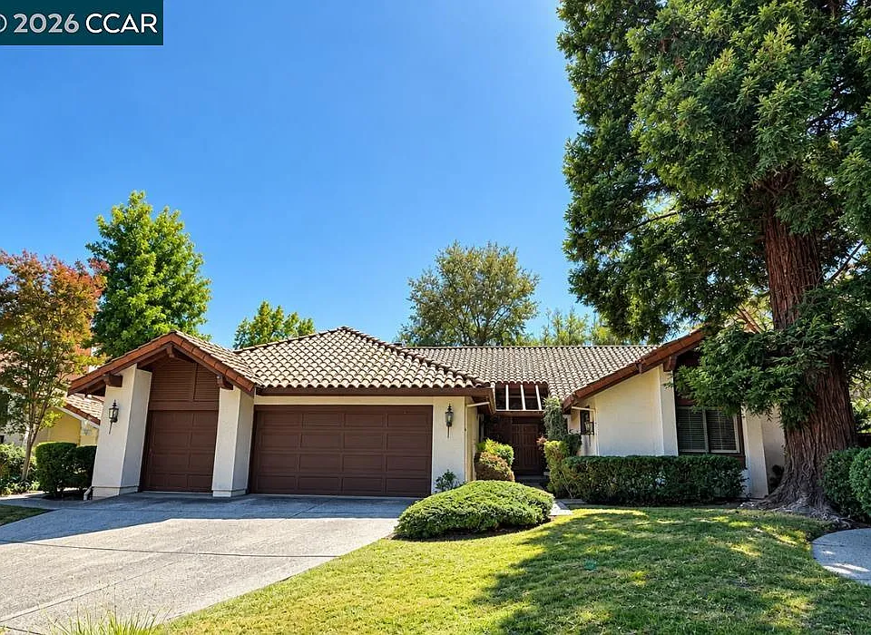 37 Liquidamber Ct