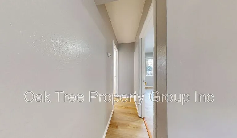 6506 Foothill Blvd #C — Photo 6