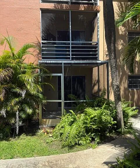 4141 NW 26th St — Photo 11