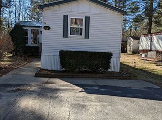 69 Maple Dr, Gorham, ME 04038