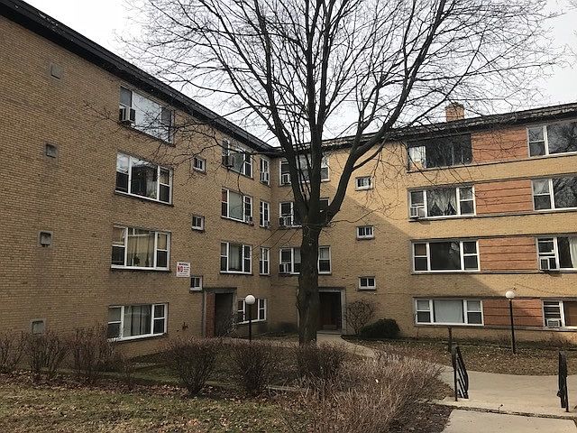 1st image of 6132 N Damen Ave APT Ga