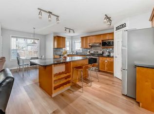 307 S Panatella Ct NW, Calgary, AB T3K 5Y1