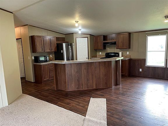 5th image of 13417 Kanak St