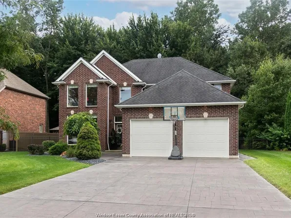 1245 Lyoness Ct, Lasalle, ON N9J 3Y6