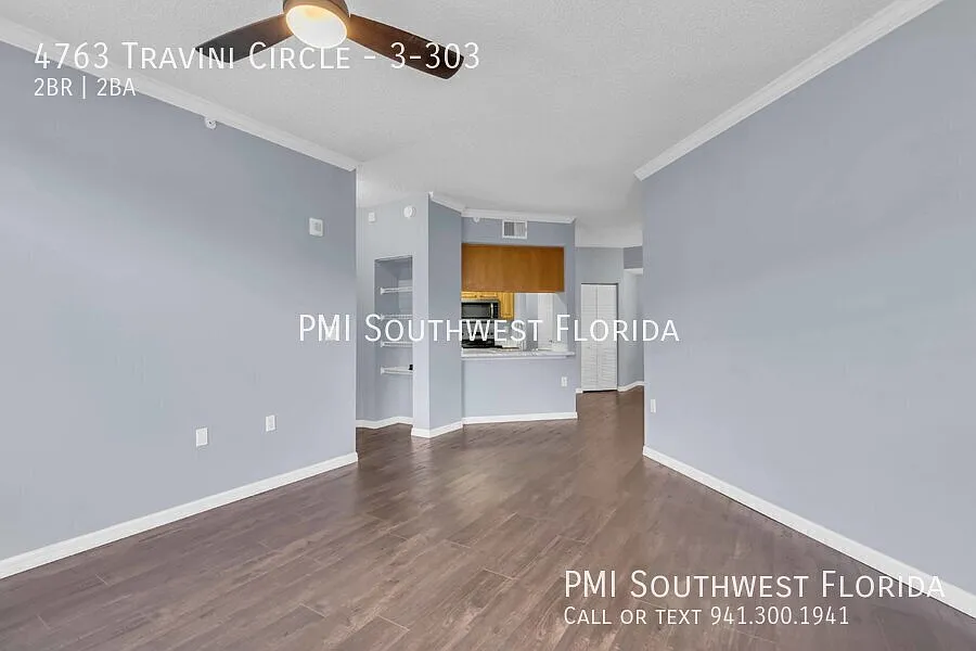 2br/2ba Condominium In Las Palmas Of Sarasota Top Floor/No One Above You/ Updated Kitchen — Photo 3