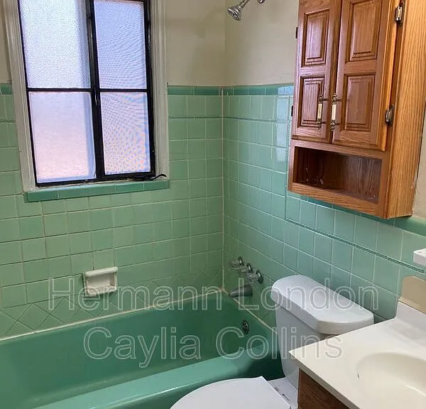 5657 Sunbury Ave — Photo 9