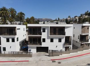2115 1/2 Beachwood Ter, Los Angeles, CA 90068