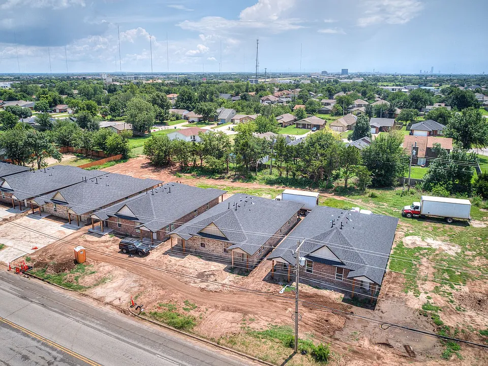 336 NW 122nd St #1